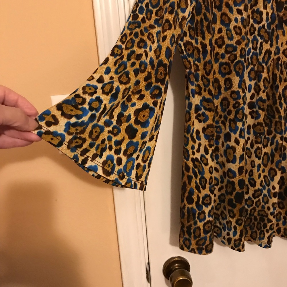 Susan Graver top